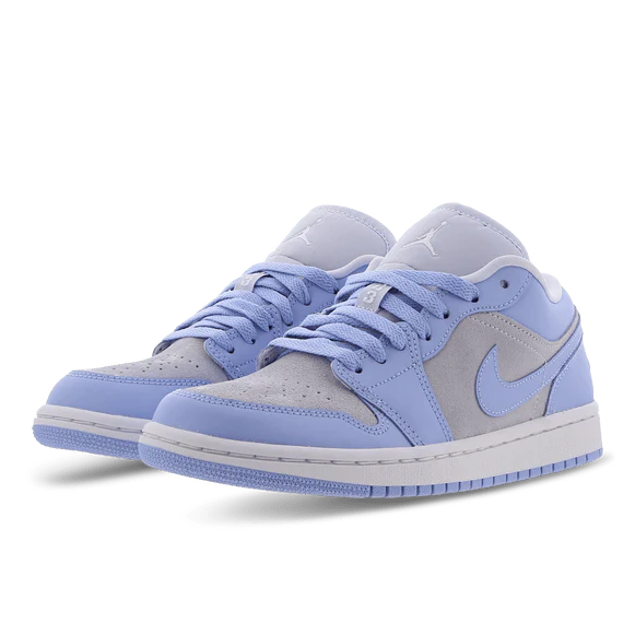 AIR JORDAN 1 LOW FOOTBALL GREY ALUMINIUM 'WHITE' - DREAMWEAR