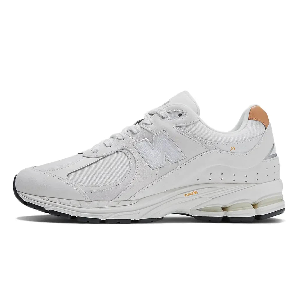 New Balance 2002R Reflection – White - DREAMWEAR